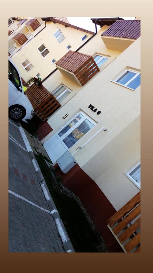 Cazare Apartament Rasnov Appartement Buitenkant foto