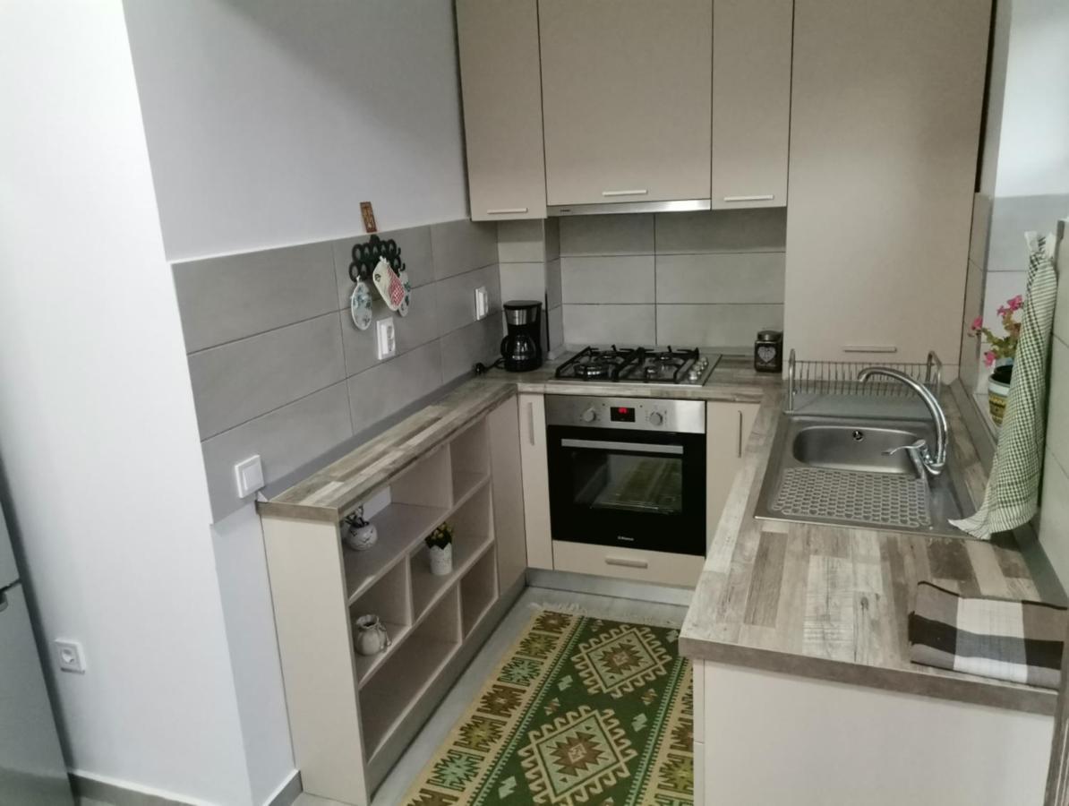 Cazare Apartament Rasnov Appartement Buitenkant foto